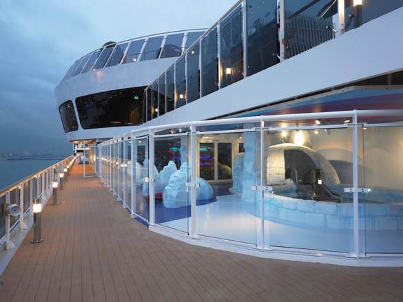 MSC Cruises, MSC Fantasia, Power Walking Track, Copyrights - MSC Rights.jpg